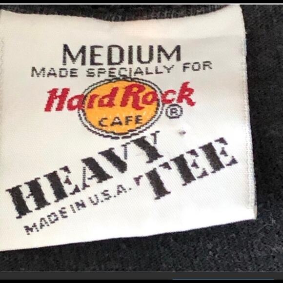 Hard Rock Cafe Music for Life Cleveland Ohio 30 Years Vintage T-shirt Medium - Picture 2 of 8